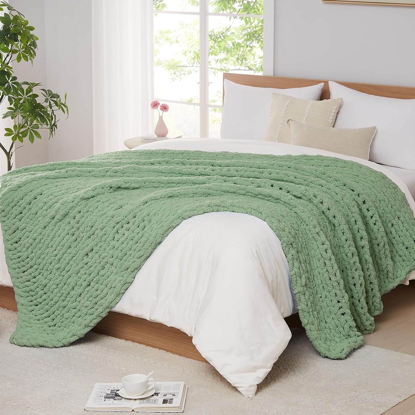 L'AGRATY Chunky Knit Blanket Throw - Soft Throw Blanket 60x80: 100% Hand Kintted Chenile Crochet Throw Blanket for Couch - Large Cable Knit Blanket for Home Decor (Sage Green)