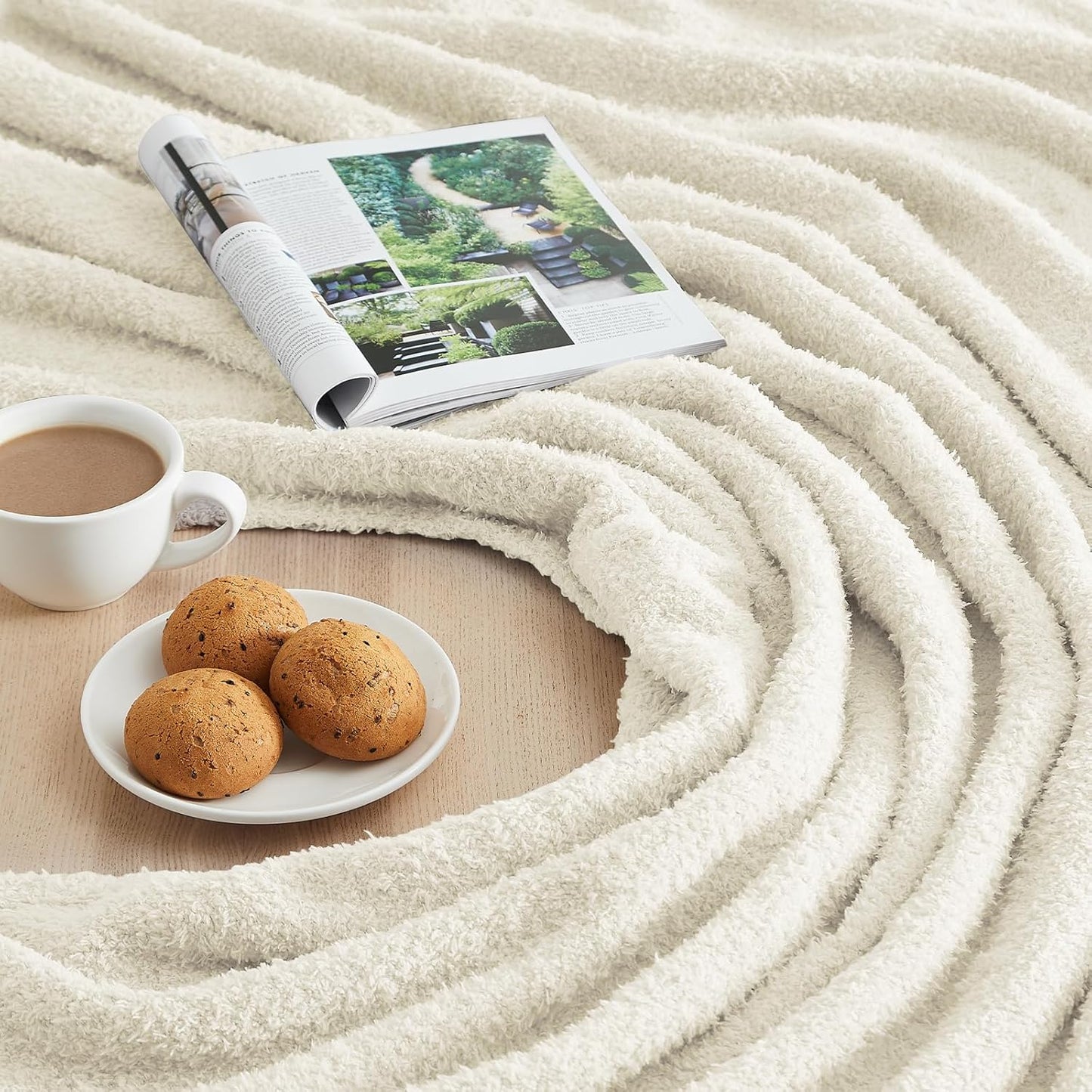 CYMULA Super Soft Twin Size Beige Knit Throw Blanket - Lightweight Plush Fuzzy Fluffy Warm Cozy Blankets and Throws for Sofa Bed All Season Use, 60x80 inches