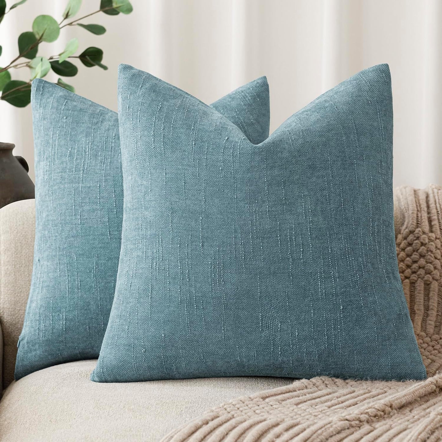 Foindtower Pack of 2 Textured Chenille Throw Decorative Pillow Covers Square Accent Solid Cushion Cover Neutral Farmhouse Pillow Case for Couch Sofa Bedroom Living Room 20x20 Inch,Light Blue