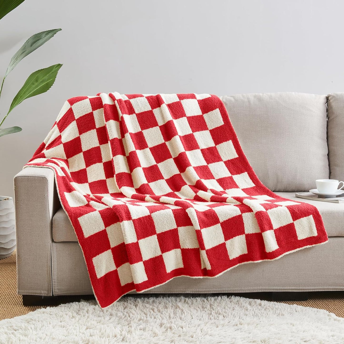 CozeCube Super Soft Fullfy Microfiber Reversible Knitted Blankets, Warm Cozy Fuzzy Plush Throw, Christmas red and White Checkered Throw Blanket for Couch Bed Sofa, 50" x 60"