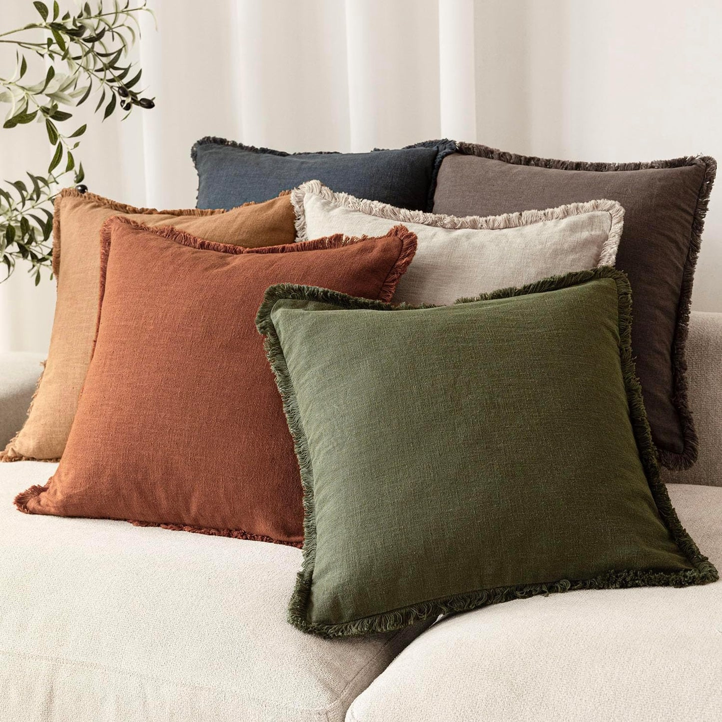 Foindtower Decorative Linen Fringe Throw Pillow Covers Boho Farmhouse Cushion Cover with Tassels Soft Accent Pillowcase for Chair Sofa Bed Living Room Home Decor, 20×20 Inch, 1PC,Fall Rust Orange