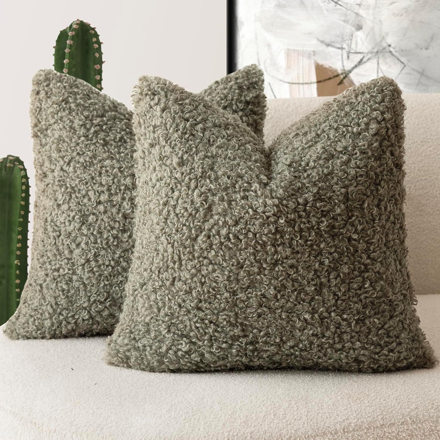 Foindtower 2 Pieces 22x22 Inch Sage Green, Faux Fur Throw Pillow Cover Accent Sherpa Pillow Fuzzy Soft Pillowcases Sheepskin Decorative Fleece Cushion Case for Bed Couch Living Room