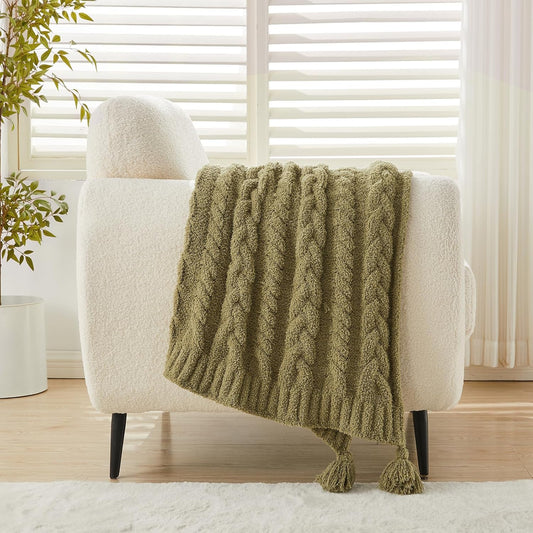 HORIMOTE HOME Chenille Chunky Knit Throw Blanket for Couch with Tassels, Soft Cozy Blanket for Sofa Chair Bed, Olive Green, 50"x 60"