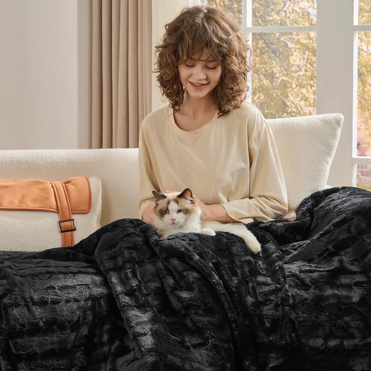 Krifey Black Faux Fur Blanket for Bed, 3D Marble Texture Soft Cozy Fuzzy Plush Thick Warm Blanket, Faux Rabbit Fleece, Christmas Birthday Gifts for Men Dad, Cool Black, 60x80in