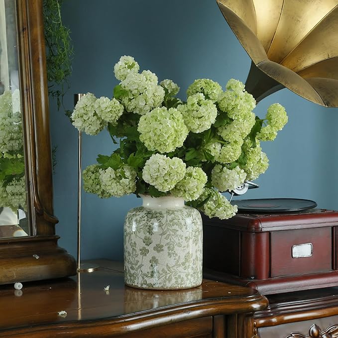 Vintage Floral Chinoiserie Ceramic Vase, 6.2” Ice Cracked Hand-Painted Pastel Green Botanical Design, Antique Style Home Decor (Green, 6.2”x5.2”)