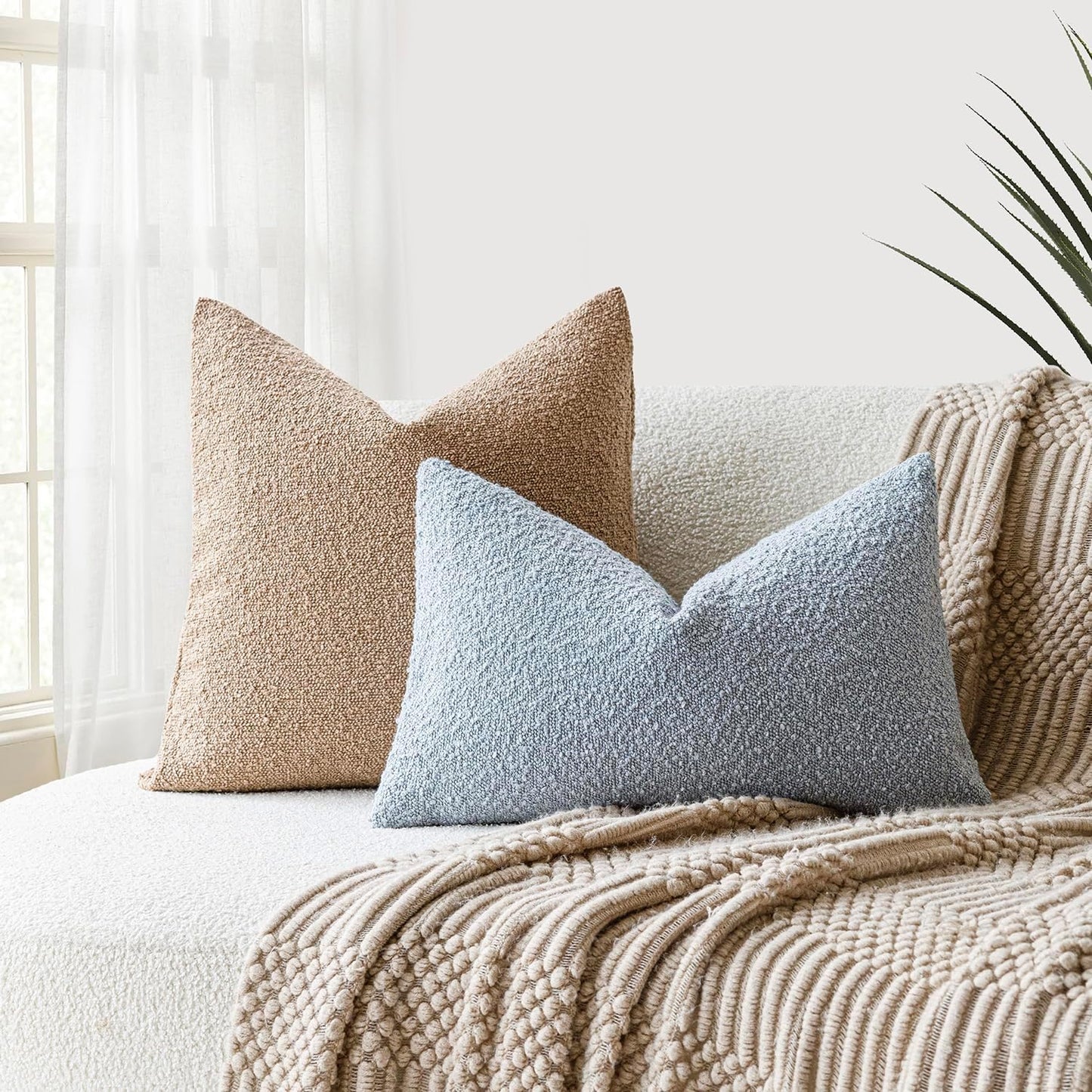 Foindtower Modern Textured Boucle Lumber Throw Pillow Covers Accent Solid Decorative Pillow Cases Cozy Couch Cushion Case for Sofa Bed Living Room Home Decor, 12 x 20 Inch, 1PC, Light Blue