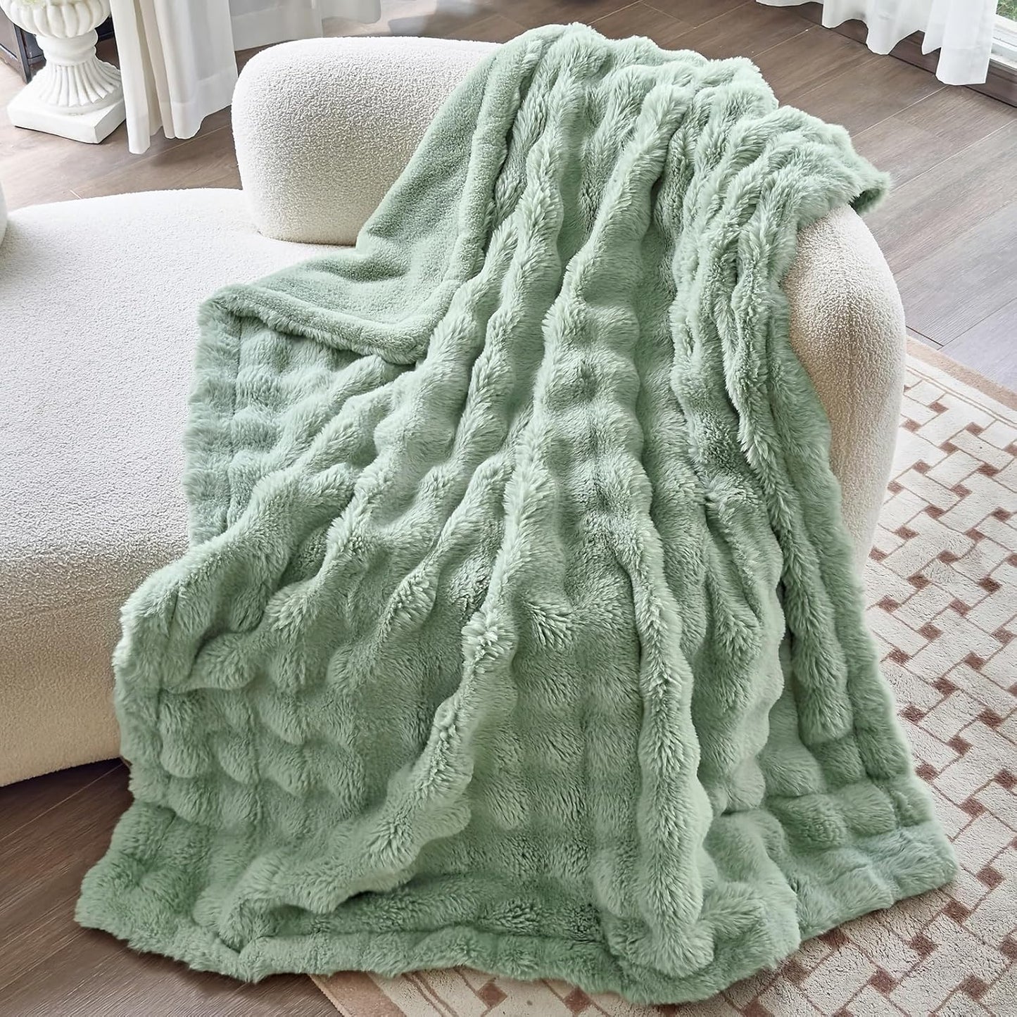 Faux Fur Sage Green Throw Blanket for Couch - Super Soft Heavy Flufyy Thick Bubble Throw Blankets for Bed Bedroom Living Room Farmhouse Sofa Chair Fall Winter Warm, 50x60 Inch