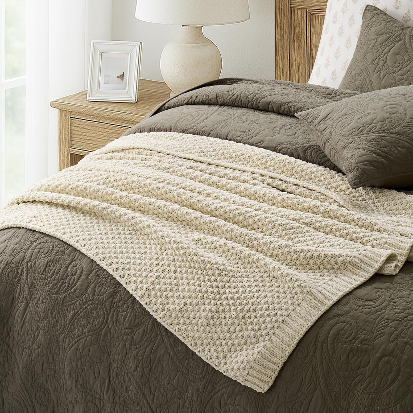 EVERGRACEHOME Chunky Chenille Knit Throw Blanket for Couch, Soft Luxurious Moss Stitch Blankets for Bed, Cozy Decorative Farmhouse Knitted Throws for Sofa, Beige, 60" x 80"