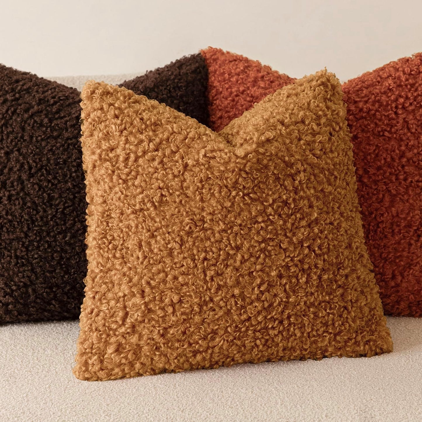 Foindtower 2 Pieces 18x18 Inch Orange, Faux Fur Throw Pillow Cover Accent Sherpa Furry Pillow Covers Fuzzy Soft Pillowcases Cozy Sheepskin Decorative Fleece Cushion Case for Bed Couch Living Room