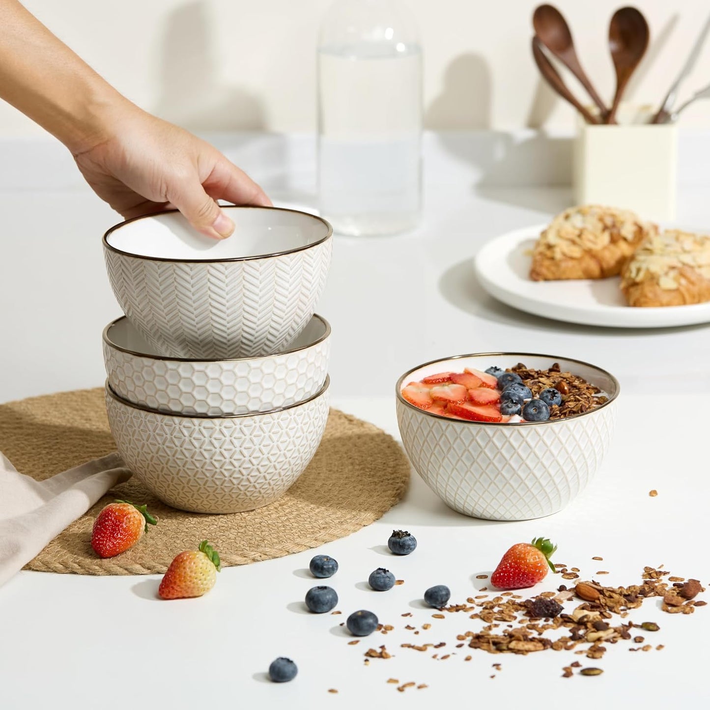 KooK Soup Bowls, Embossed, Ceramic Bowl, for Soup, Cereal and Poke, Microwave & Dishwasher Safe, Cream with Dark Copper Accents, Set of 4, 26 oz, Narbonne Collection