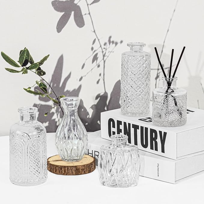 24Pcs Glass Bud Vase Set,Small Flower Vase for Tables Centerpieces Decor, Mini Vintage Clear Vase for Home,Wedding,Party Decorations（24 Pcs，Clear）