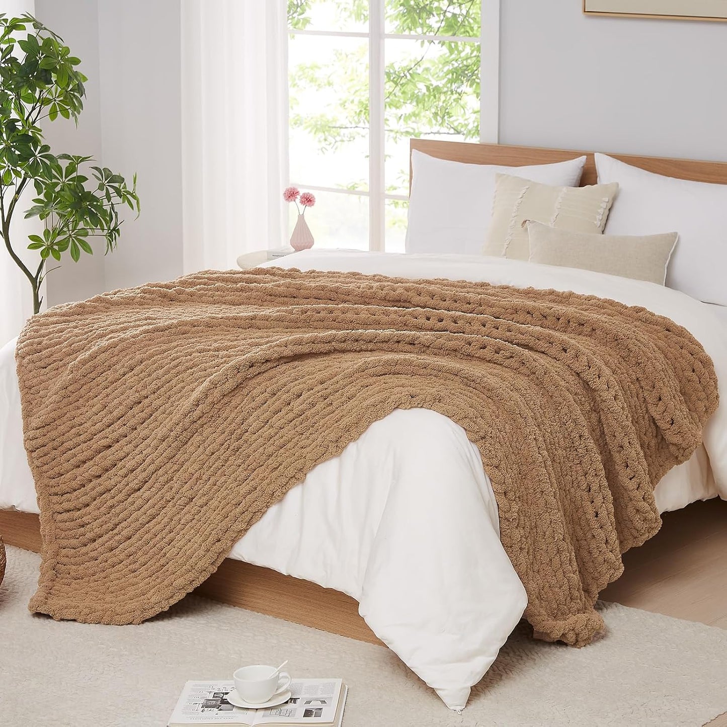 L'AGRATY Chunky Knit Blanket Throw: 80''x90'' Chenille Chunky Knitted Throw Blankets for Bed Couch - Handmade Thick Big Cable Knit Blanket - Large Crochet Rope Blankets for Home Decor(Tan)