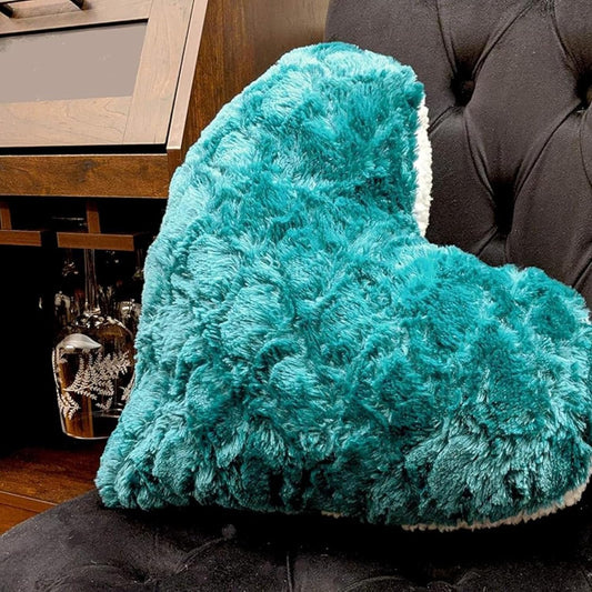 DaDa Bedding Hand-Made Dreamy Heart Shaped Faux Fur Pillow - Lucky Emerald Green Luxury Throw Cushion with Sewn Insert - Fluffy Soft White Sherpa Backside - 16” x 14”