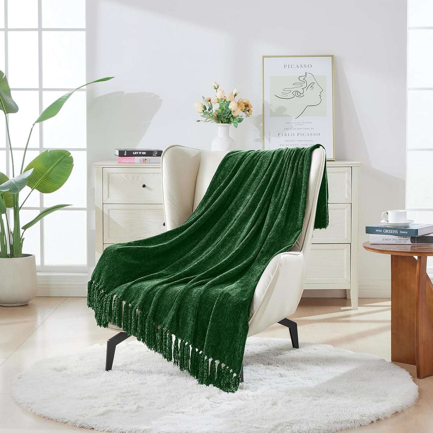 CozeCube Chenille Throw Blanket for Couch, Cozy Plush Fuzzy Decorative Christmas Green Blanket with Fringe Tassels, Lightweight Throws for Bed Sofa Gift Home Decor, 60"X80"