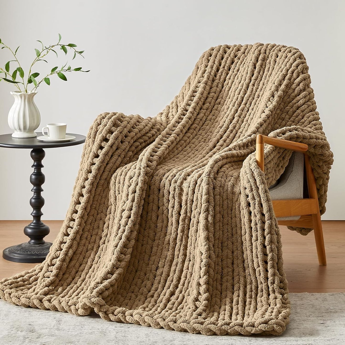 Chunky Knit Throw Blanket, 50''*60'' Knitted Throw Chenille Yarn for Bed Couch, Handmade Light Brown Crochet Big Thick Blanket, Machine Washable Cute Comfy Blanket for Home Decor