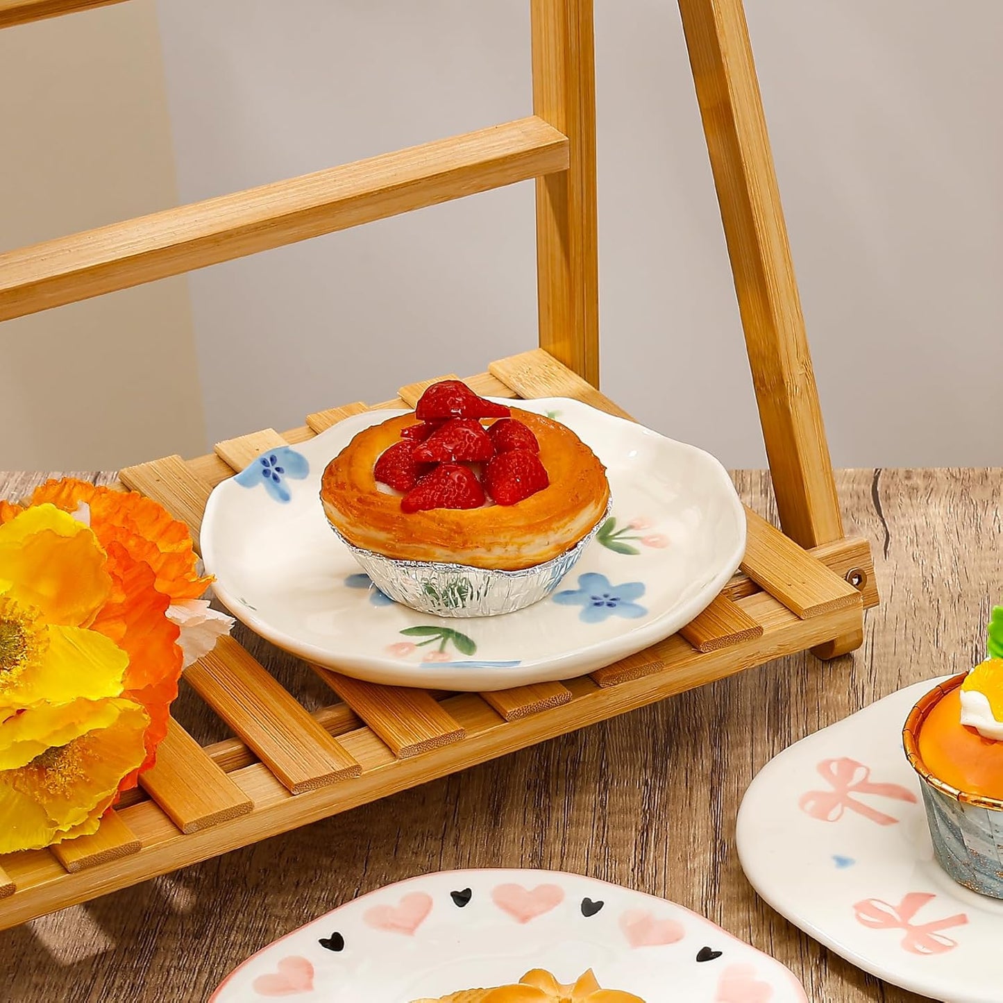 Koythin Ceramic Dessert Plates, Cute Fruits Dinner Plate, Creative Plates Design, Printed Flowers Dinnerware for Office and Home, Kitchen Plates for Desserts (Blue Flowers and Tulip)