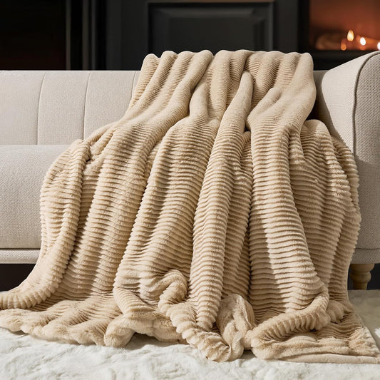 EVERGRACEHOME Ultra Soft Faux Fur Throw Blanket for Couch, Luxury Sculpted Texture Faux Rabbit Fur Blanket for Bed, Fluffy Thick Plush Warm Fuzzy Throw, 920GSM (Beige, 60''x80'')