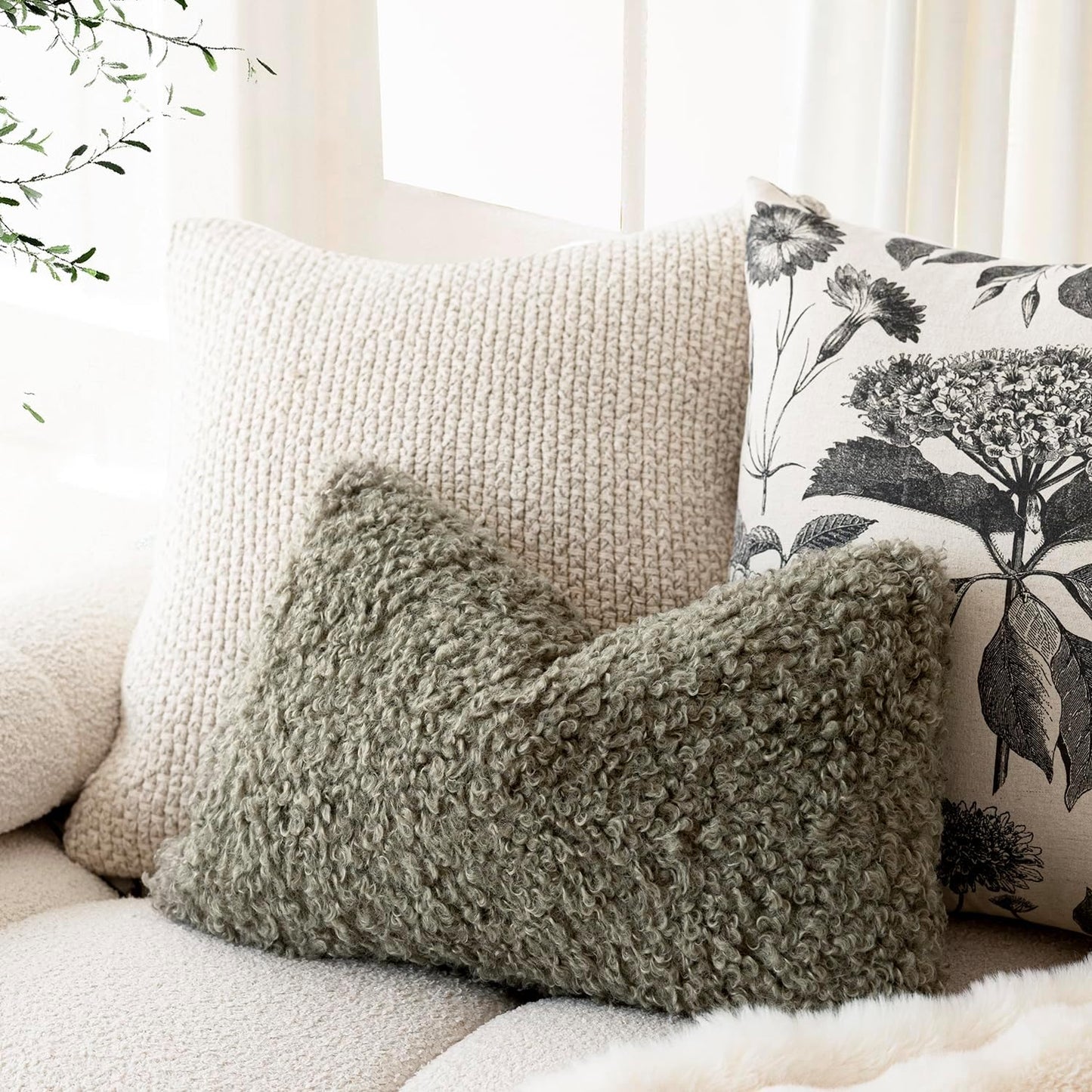 Foindtower Set of 2 Curly Teddy Wool Pillow Covers Decorative Boucle Textured Lumbar Throw Pillow Faux Fur Pillowcases Sheepskin Cushion Case for Sofa Bedroom Car 12"x20" Sage Green