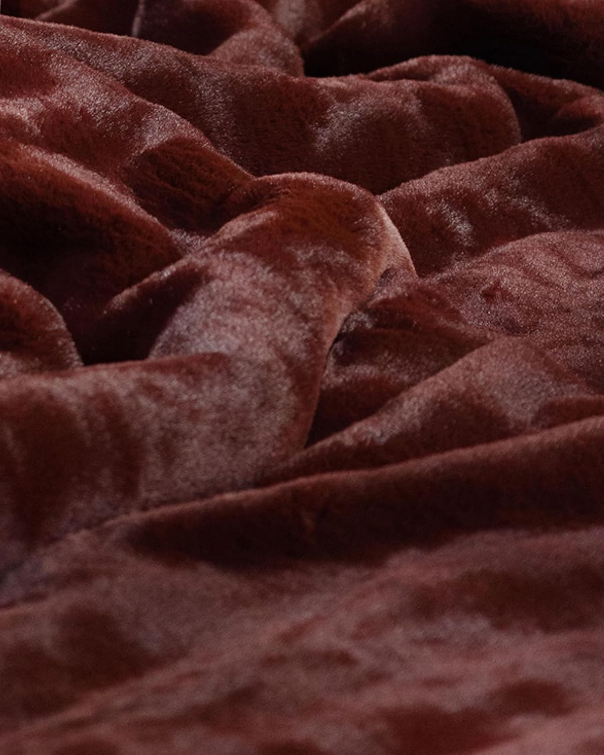 Cozy Earth Cuddle Blanket - Faux Fur Ultra-Soft Luxury Throw Blanket - Thick & Cozy Oversized Design for Lounging or Sharing - Machine Washable - Throw 60" x 50" Burgundy
