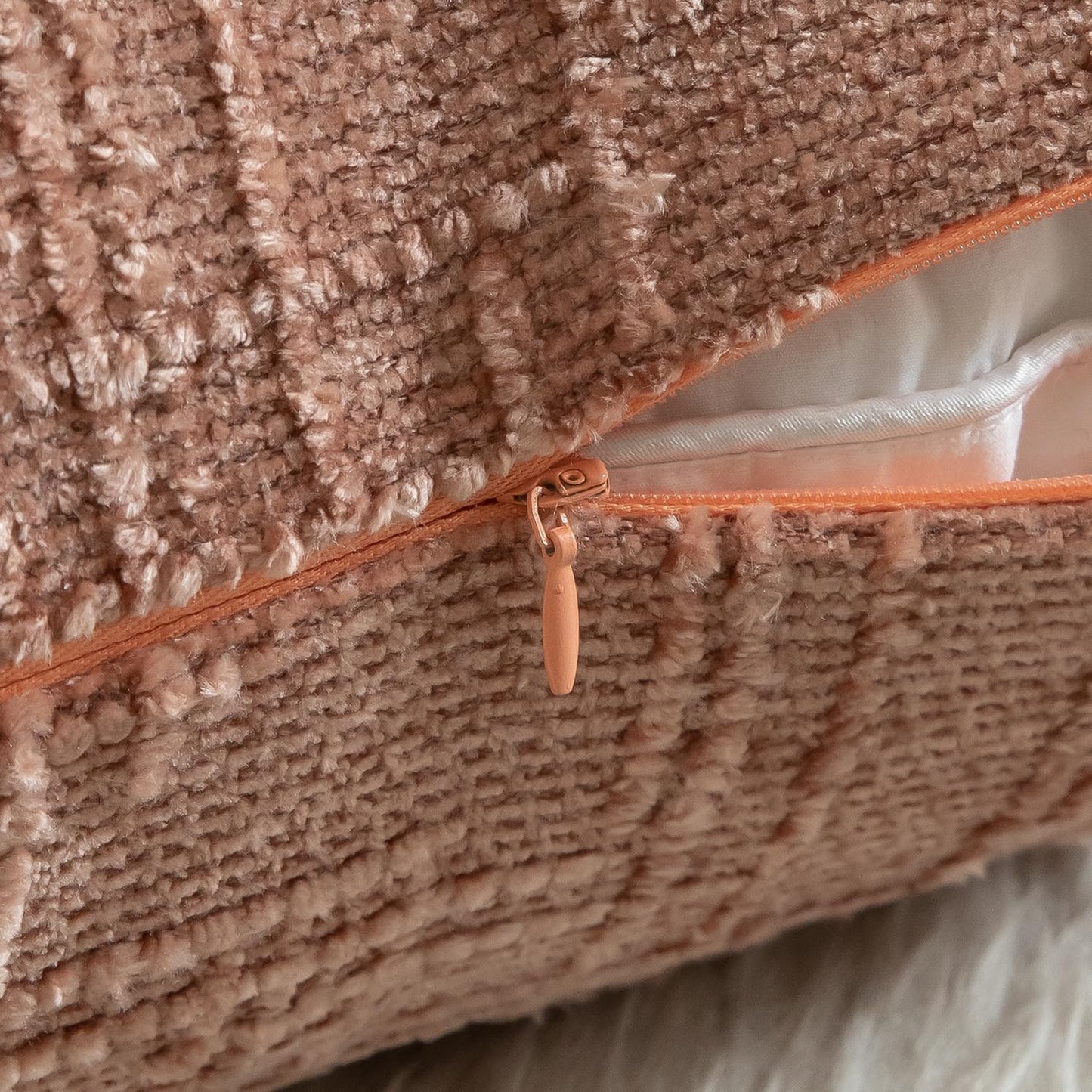 MANDIOO Pack of 2 Soft Chenille Textured Throw Pillow Covers Square Accent Solid Decorative Cushion Cover Cozy Farmhouse Pillow Case for Couch Sofa Bed Living Room 26x26 Inch Dusty Pink