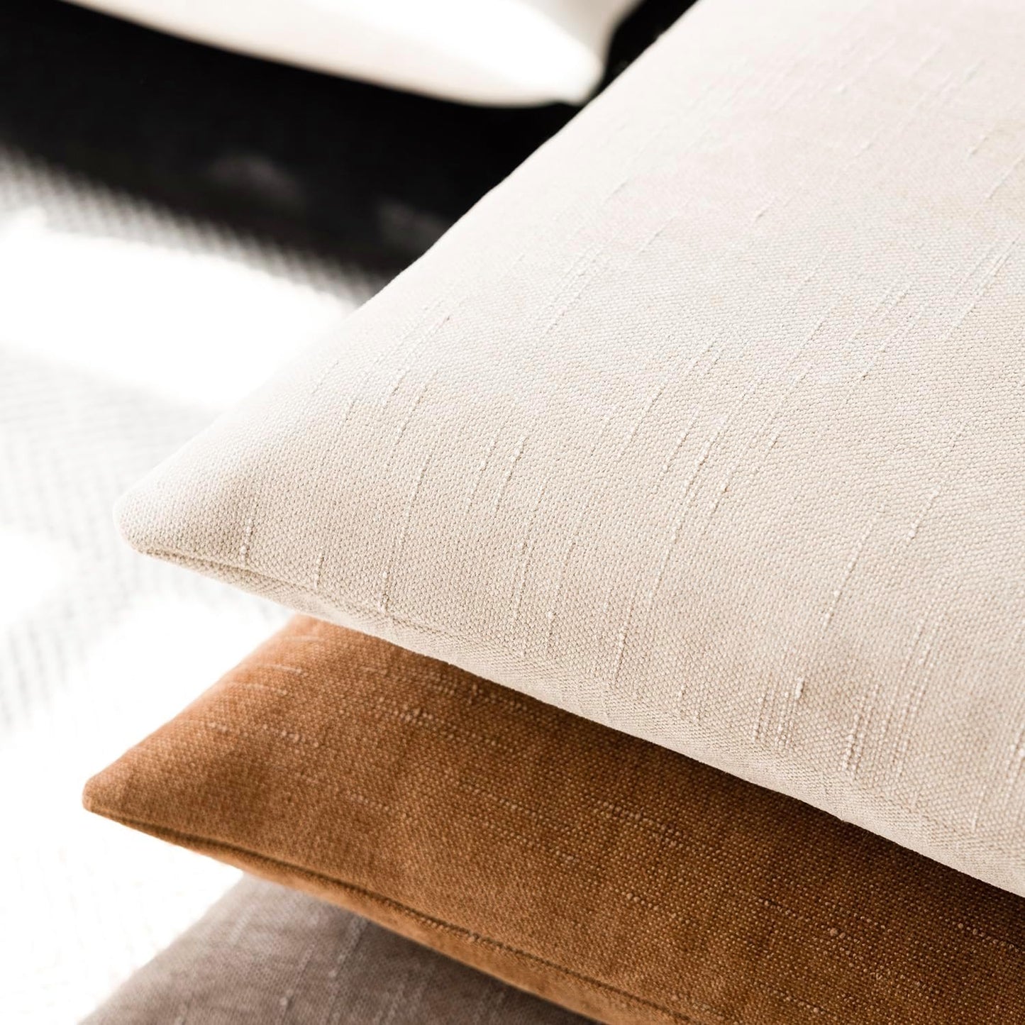 Foindtower Pack of 2 Soft Textured Throw Decorative Pillow Covers Square Accent Solid Cushion Cover Cozy Farmhouse Pillow Case with Zipper for Couch Sofa Bedroom Living Room 18x18 Inch, Light Beige