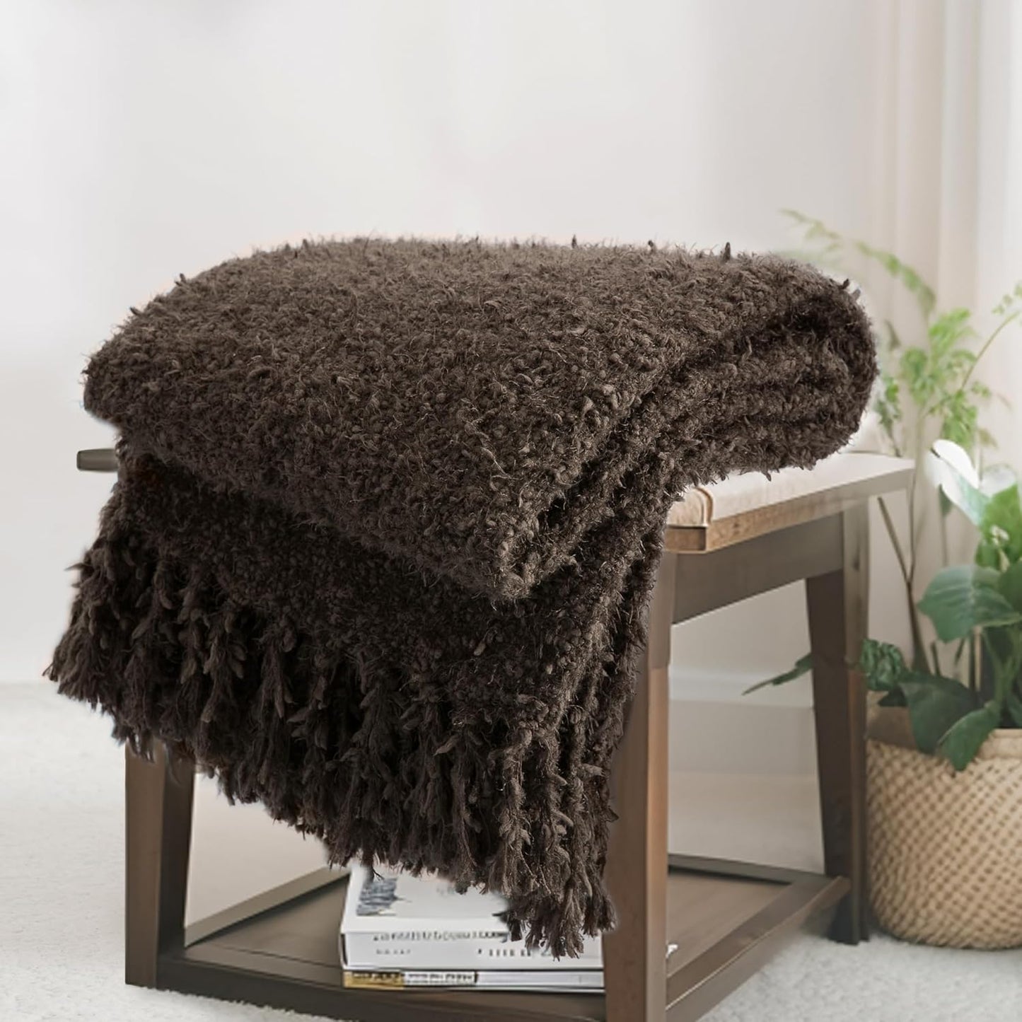 Knit Throw Blanket Fluffy Fuzzy Soft Lightweight Cozy Farmhouse Tassels Chunky Knitted Throws for Couch Sofa Bed (Brown, 50"x60")