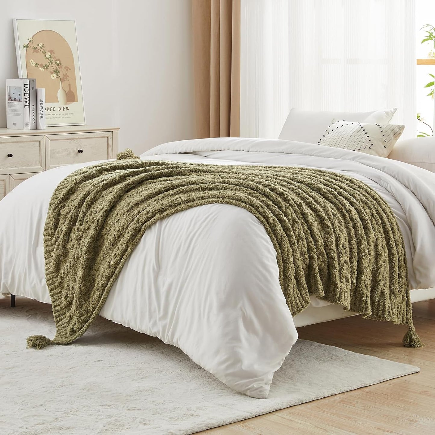 HORIMOTE HOME Chenille Chunky Knit Throw Blanket for Couch with Tassels, Soft Cozy Blanket for Sofa Chair Bed, Olive Green, 50"x 60"