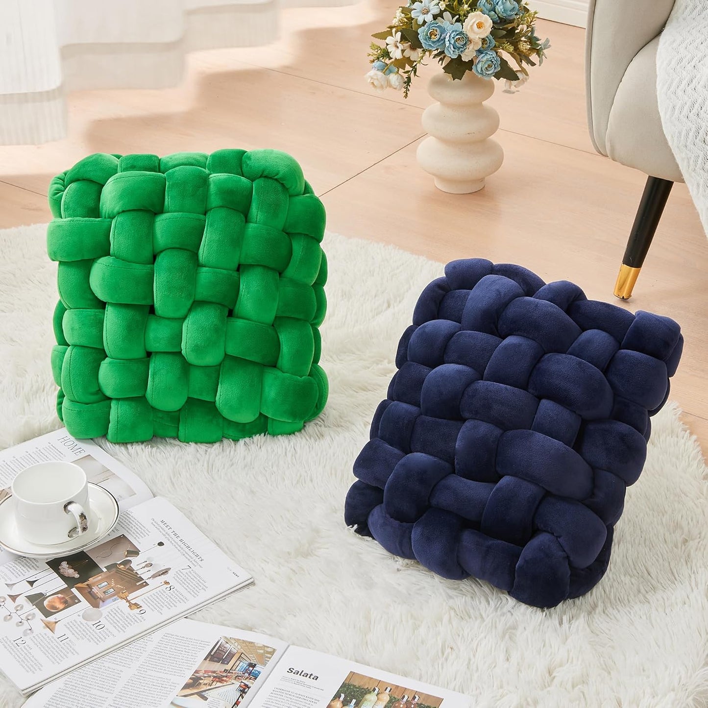 JELLYMONI Green Knot Throw Pillow, Large Size Home Decorative Pillows, Decorative Ins Throw Pillows, Soft Velvet Knotted Decor for Bedroom, Living Room and Couch (L- 15"×15"×4", Green)