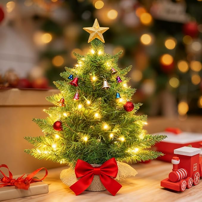 24 Inch Pre-lit Artificial Mini Christmas Tree,Tabletop Christmas Tree with 30 LED Warm Lights,Desktop Small Xmas Green Pine Tree for Home Decor（Battery Operated）