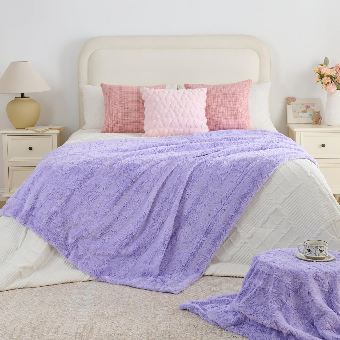 Krifey Faux Fur Throw Blanket for Bed, 3D Marble Texture Soft Throws, Cozy Fuzzy Plush Thick Warm Blanket, Christmas Birthday Gifts for her Girls Women Mom, Light Purple, 60x80in