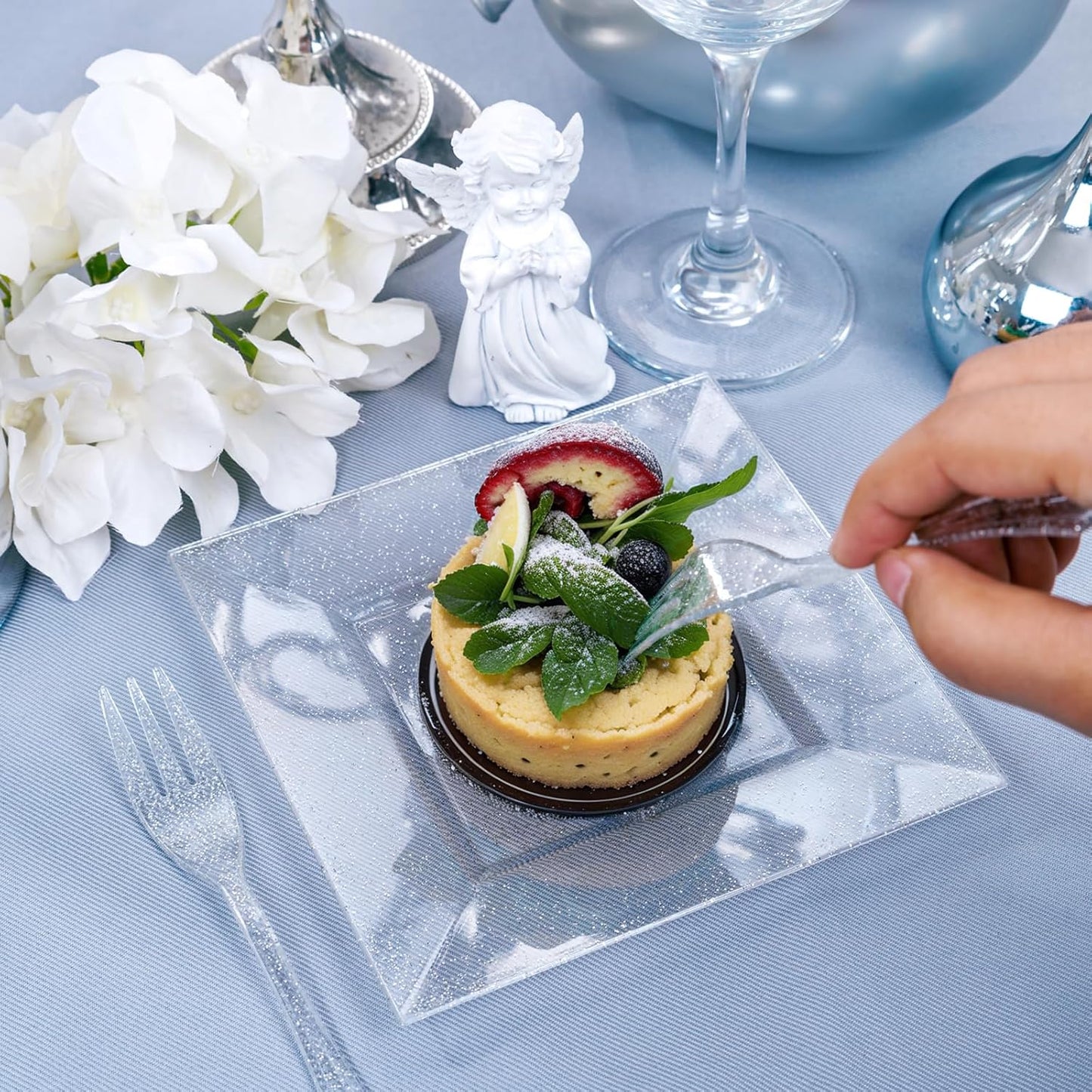 DaYammi 100Pcs Silver Dessert Plates Including 50Pcs Appetizer Plates 6",50Pcs Plastic Forks 5.7",Silver Glitter Plastic Square plate for Wedding,silver Salad plates and Cake Forks for Birthday Party