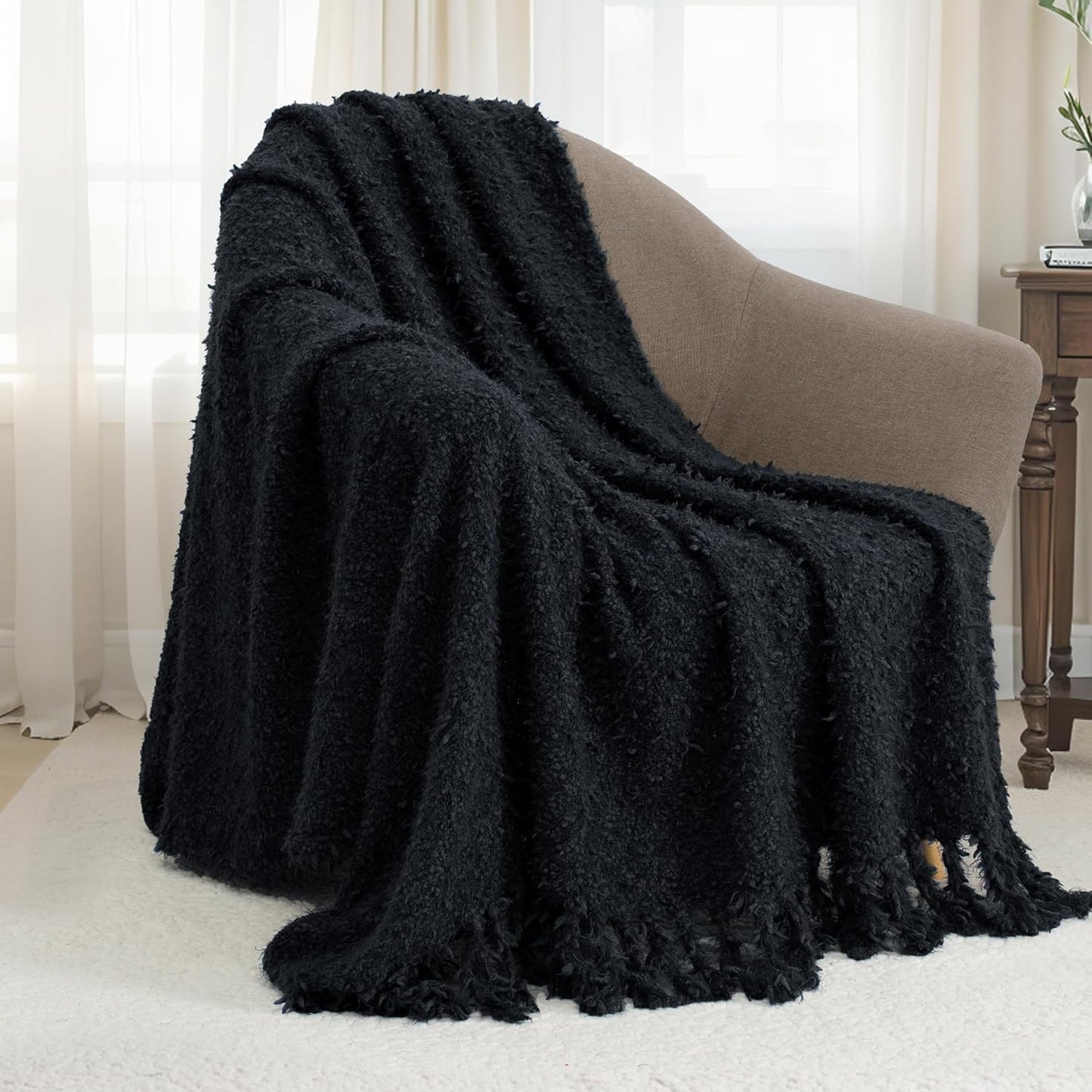 Knit Throw Blanket Fluffy Fuzzy Soft Lightweight Cozy Farmhouse Tassels Chunky Knitted Throws for Couch Sofa Bed (Black, 50"x60")