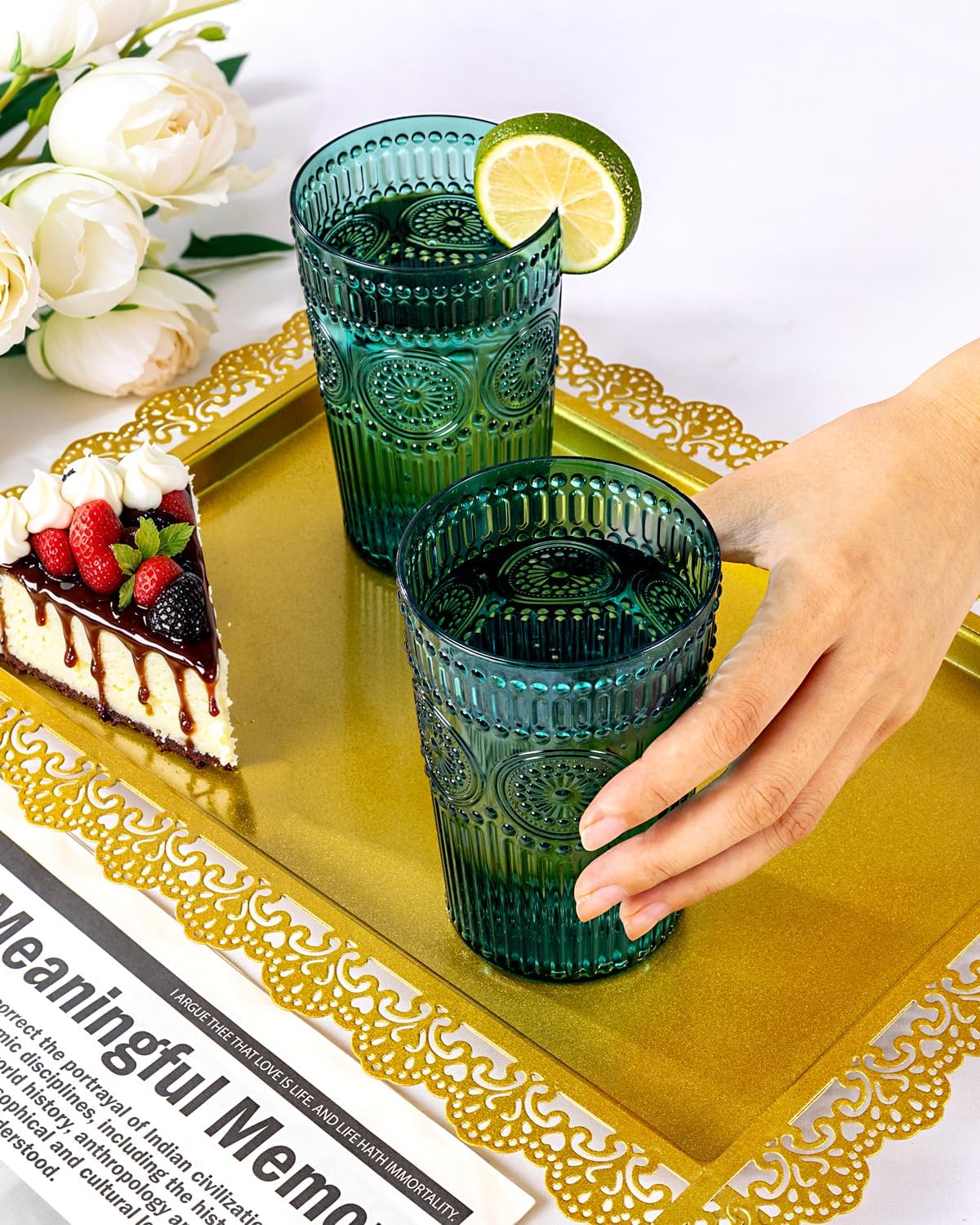 Ciaell 12 Pack Romantic Plastic Water Glasses - 14 Oz Green Vintage Drinking Glasses, Embossed Ribbed Plastic Cups, Textured Striped Set for Juice, Beverages, Beer, Cocktail, Christmas