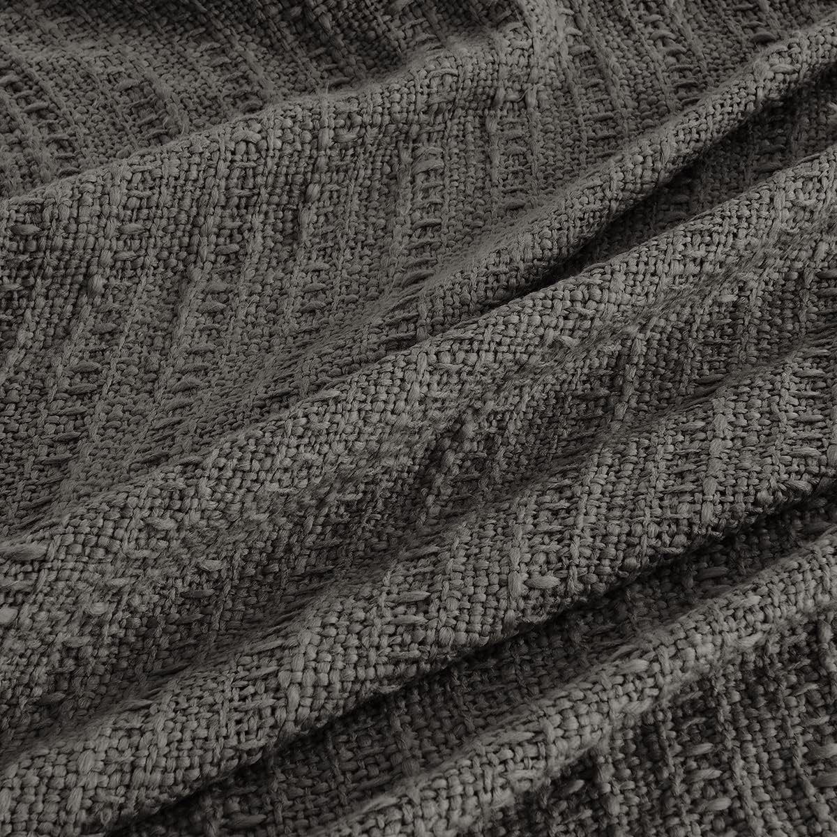 Chunky Knit Throw Blanket, Grey Soft Warm Cozy Bed Throw Blanket with Tassels, Boho Style Textured Knitted Home Decorative Blanket for Couch, Sofa &Bed, 50"x60"