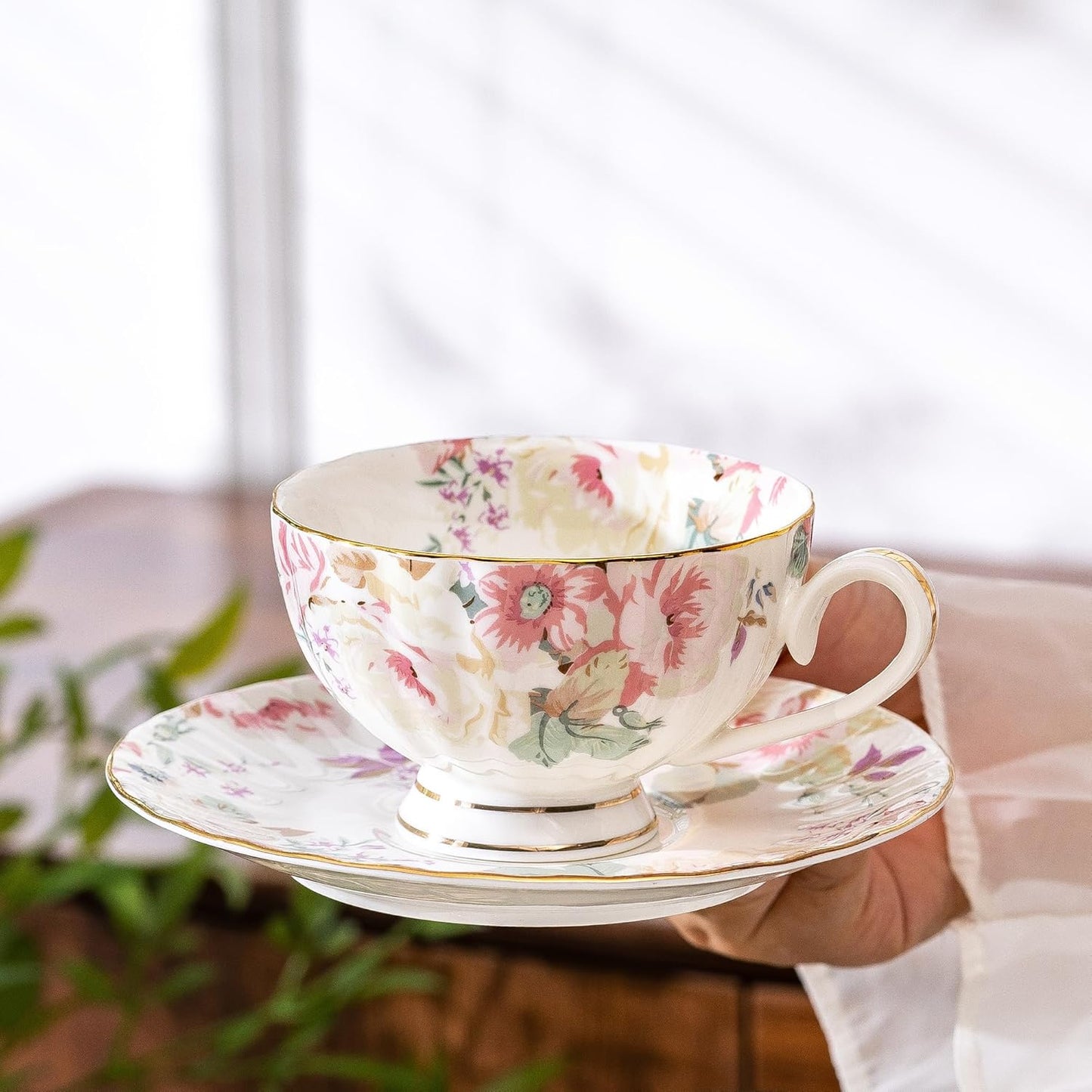 fanquare Pink Floral Tea Cup and Saucer Set with Spoon, 8 Ounce Porcelain Coffee Cup with Gold Trim, Vintage Peony Teacups for Women and Tea Parties