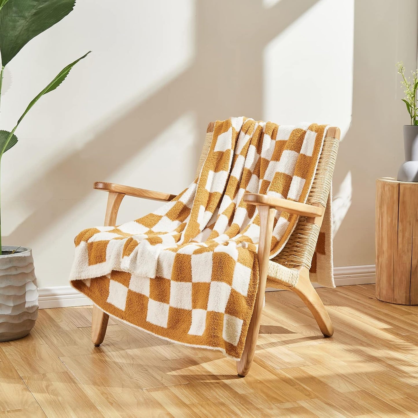 CozeCube Super Soft Fullfy Microfiber Reversible Knitted Blankets, Warm Cozy Fuzzy Plush Throw, Orange and White Checkered Throw Blanket for Couch Bed Sofa, 50" x 60"