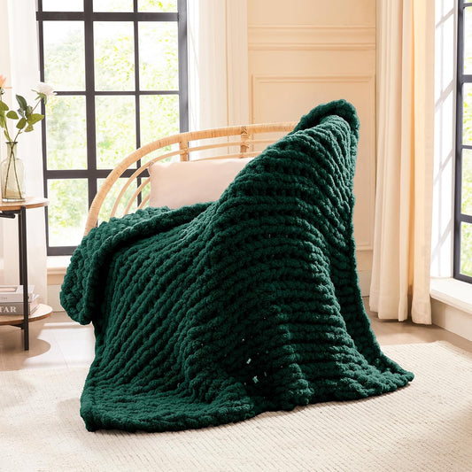 L'AGRATY Chunky Knit Blanket Throw - Soft Chunky Throw Blanket 40x50: 100% Hand Kintted Chenile Crochet Throw Blanket for Couch - Large Cable Knit Chunky Blanket for Home Decor(Olive Green)