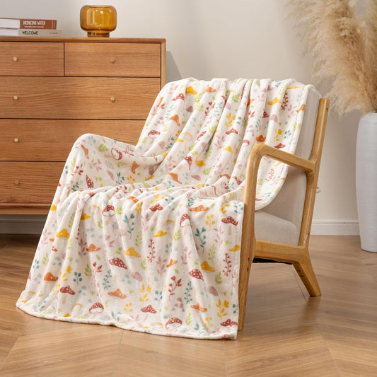 Luxury Printed Fleece Warm Throw Blanket, Soft Lightweight Velvety Plush Throw for Couch and Bed, Cozy Comfy for All Seasons(Cream Various Mushrooms, 50×70 Inches)