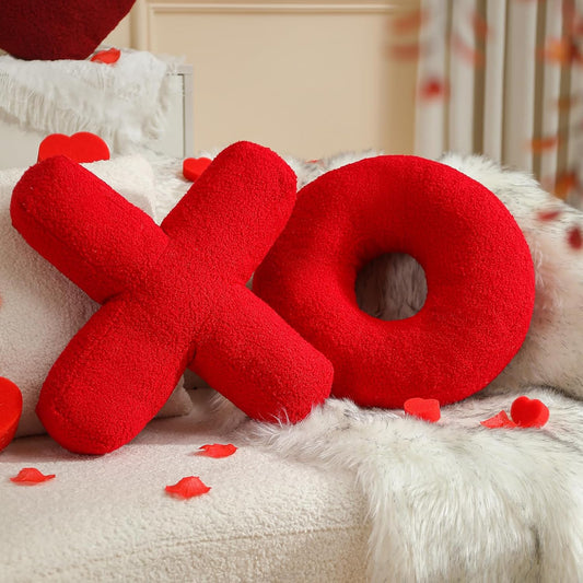 EastTree XO Pillows, Christmas Love XO Shaped Pillow, Red Throw Pillows, Love Pillow Gifts, Ultra Soft Teddy Fleece Wedding Pillows, Women Girls Kid Room Decor, Valentine's Day Decor 14x14 Inch