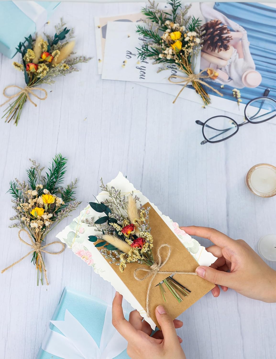 Mini Dried Rose Bouquet (6pcs), Natural Dried Flower Bouquet, Dried Pampas Grass, Groom & Best Man Corsages, Dried Cake Flowers, Gift Box Filled with Dried Flowers, Wedding Accompaniments.(Red)