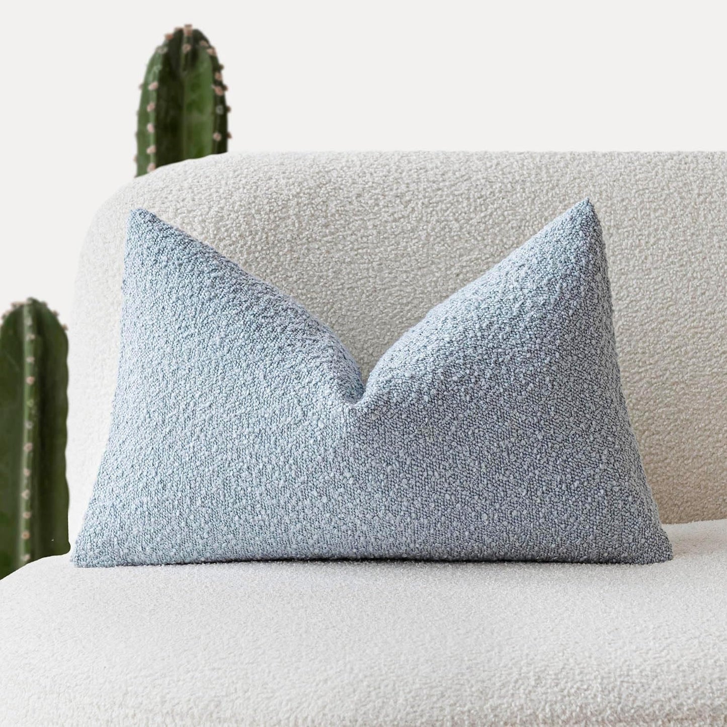 Foindtower Modern Textured Boucle Lumber Throw Pillow Covers Accent Solid Decorative Pillow Cases Cozy Couch Cushion Case for Sofa Bed Living Room Home Decor, 12 x 20 Inch, 1PC, Light Blue