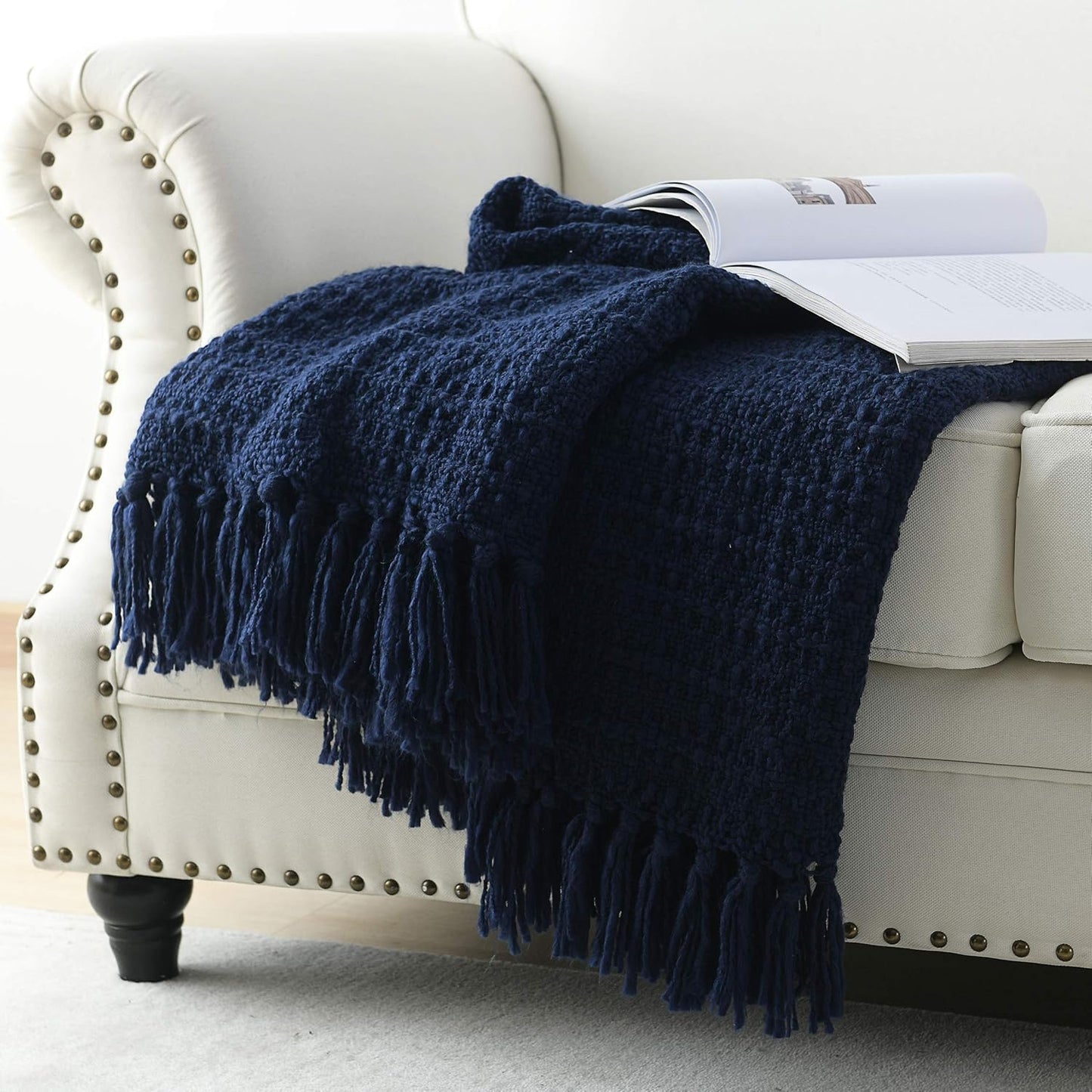 Chunky Knit Throw Blanket, Navy Blue Soft Warm Cozy Bed Blanket with Tassels, Boho Style Textured Knitted Home Decorative for Couch, Sofa &Bed, 50"x60"