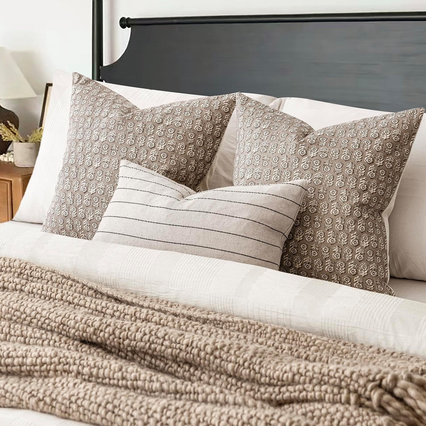 Foindtower Set of 2 Decorative Neutral Floral Print Throw Pillow Covers Vintage Accent Farmhouse Cushion Covers Boho Home Decor for Sofa Couch Chair Bedroom Living Room,20×20 Inch,Tan Taupe