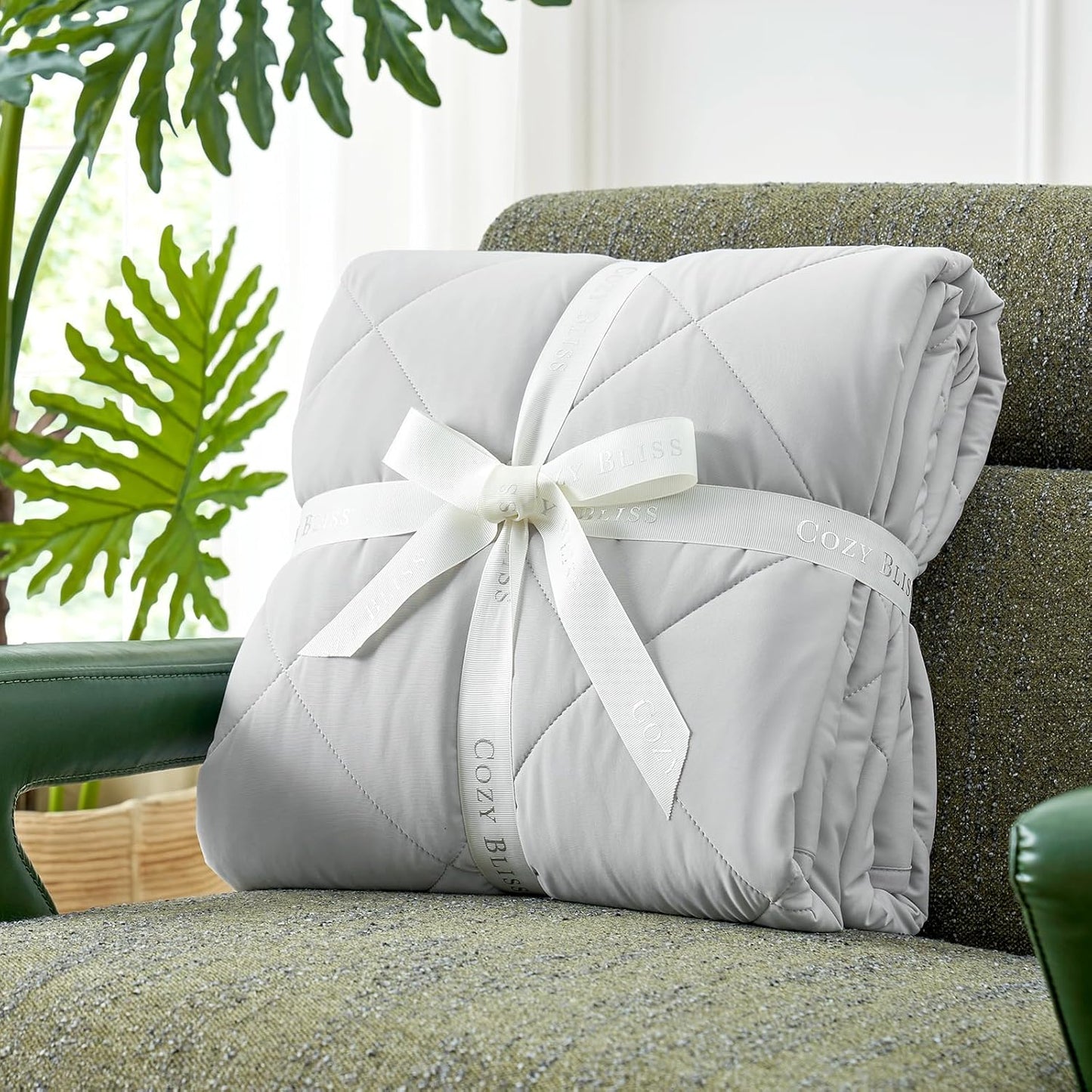 Cozy Bliss Cooling Blanket for Hot Sleepers, Q-Max 0.4 Cooling Comfort Throw Twin Size, Cold Blankets for Night Sweats Sleeping, Ultra-Cool Lightweight Breathable Summer Blanket for Bed Travel