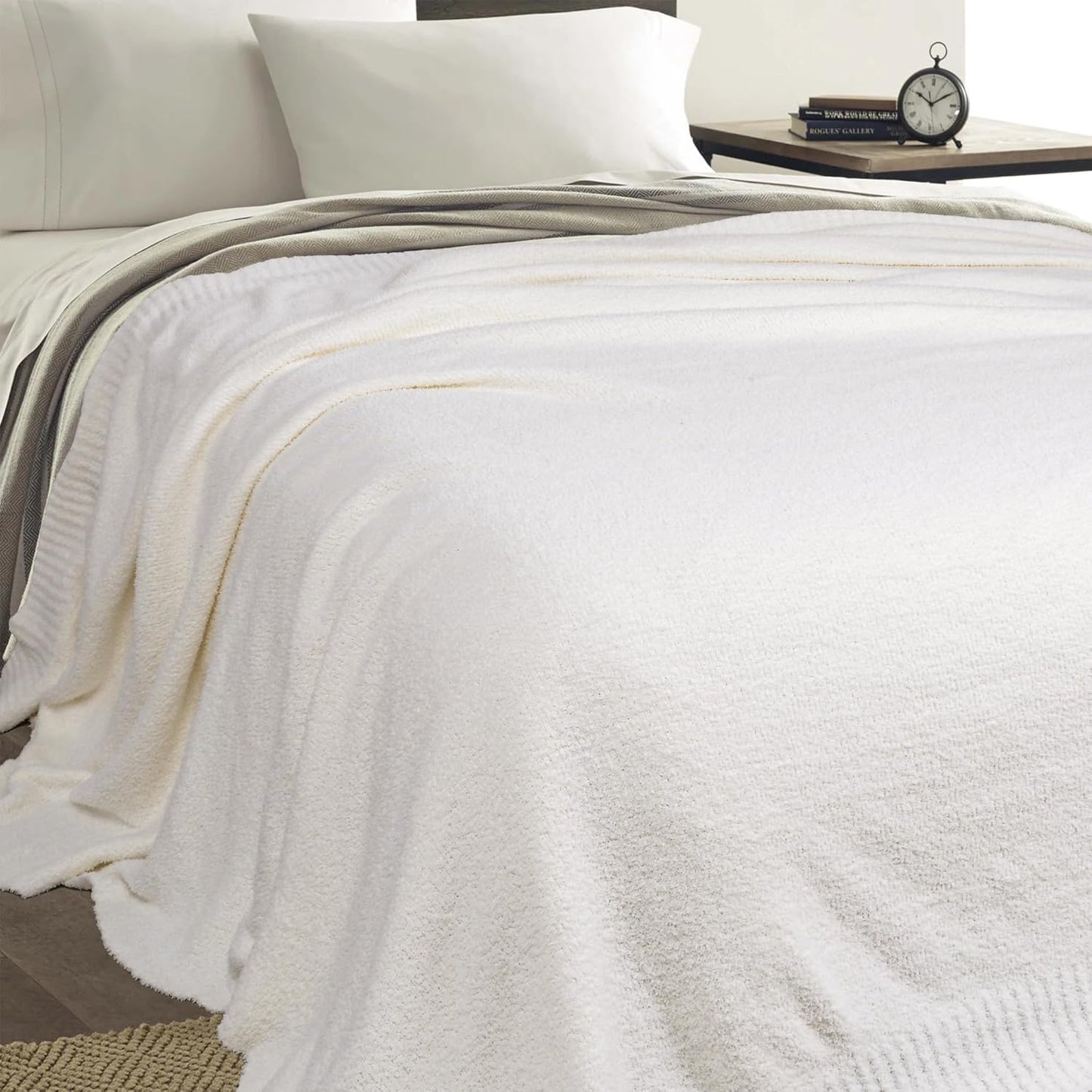 JOOJA Cream White Blanket Warm Queen Size Fuzzy Knitted Blanket, Oversized Luxury Bed Blankets, Soft Queen Blanket for Bed, Lightweight Plush Blanket Queen Size for Cozy Nights (Cream, 90x90)