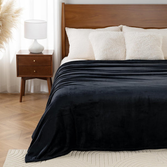Luxury Fleece Warm Blanket, Soft Lightweight Velvety Plush Blanket for Sofa and Bed, Cozy Comfy for All Seasons(Black, 108×90 Inches)