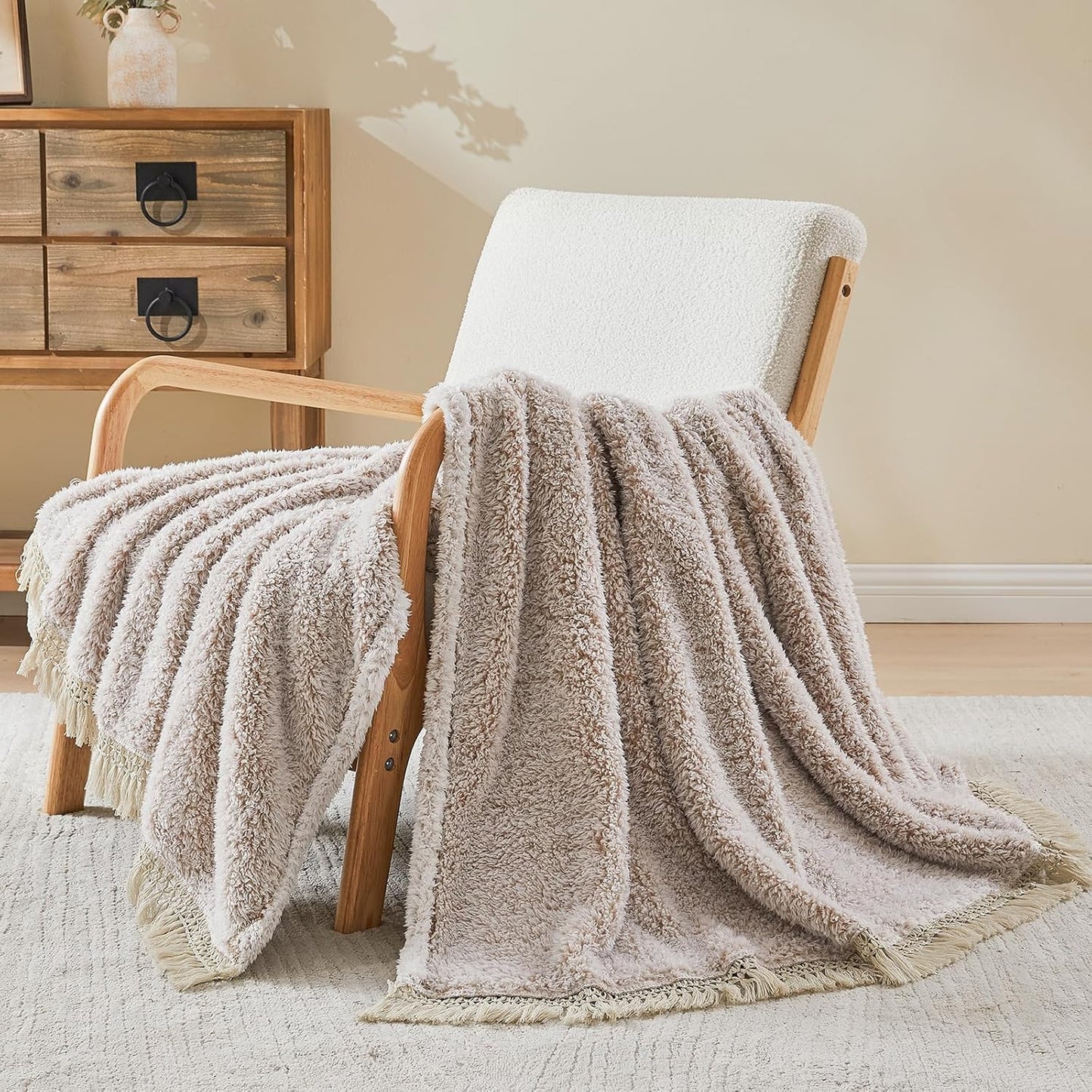 EMME Soft Sherpa Fleece Blanket with Tassel, Reversible Plush Fluffy Large Blanket, Light Weight Warm Decorative Boho Blanket Cover for Sofa, Couch, Bedroom,Travel(Tassel Khaki,60"x80")