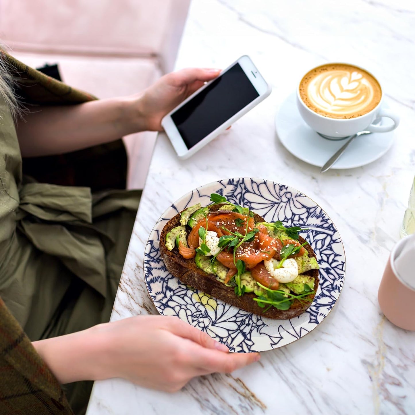 Gusto Buono Porcelain Dinner Plates - Set of 6-10.24" | Pearl Effect with Blue Floral Design | Dishwasher & Microwave Safe | Ideal for Indoor & Outdoor Dining |Ideal for Home Use, Parties & Gifts