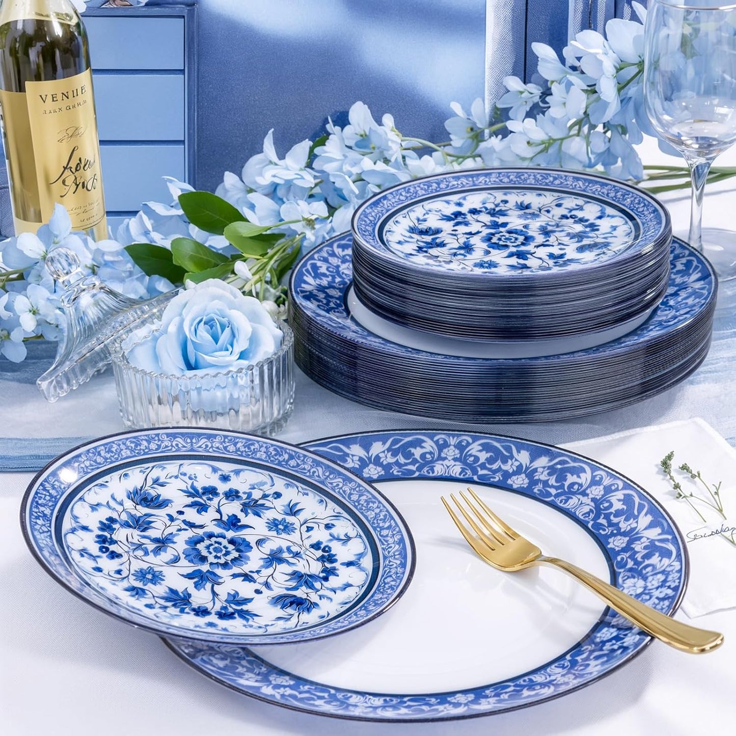 Hioasis 60pcs Blue Plastic Plates Set - Floral Blue & White Porcelain Design, 10.25" Dinner & 7.5" Dessert Plates Disposable for Wedding/Party (Dishwasher Safe, Art Style)