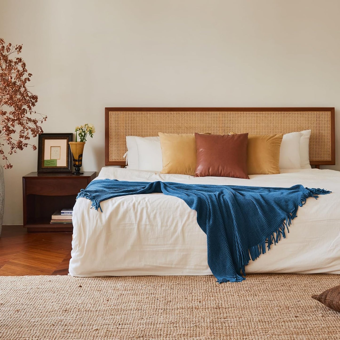 lifein Throw Blanket for Couch, Soft Boho Decor Bed Throw,Cozy Washed Blue Knitted Chenille Small Farmhouse Lightweight Throw (Washed Blue,50 * 60")